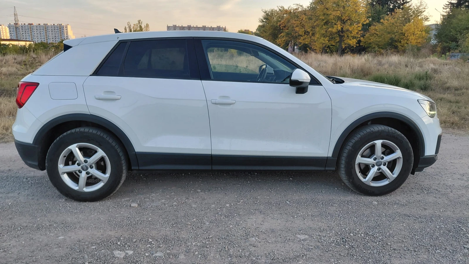 Audi Q2 35TFSI, снимка 4 - Автомобили и джипове - 56416926