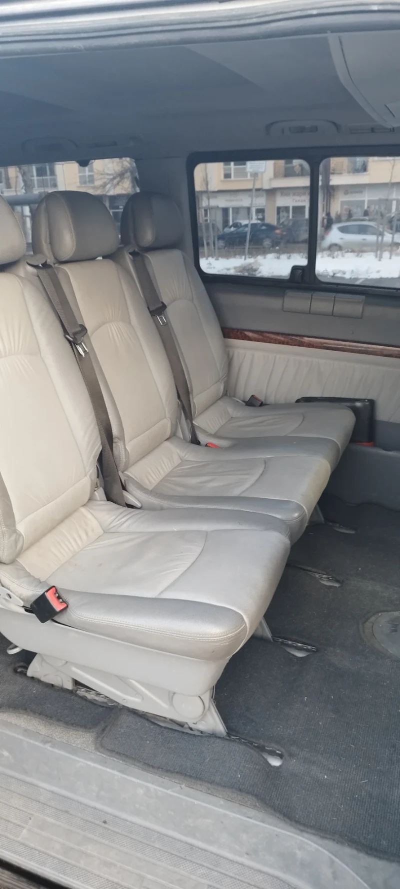 Mercedes-Benz Viano, снимка 13 - Бусове и автобуси - 48705882