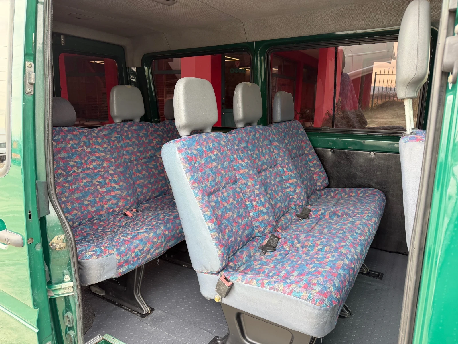 Mercedes-Benz Sprinter 313 2.2CDI* Климатик* 8+ 1 места - изображение 10