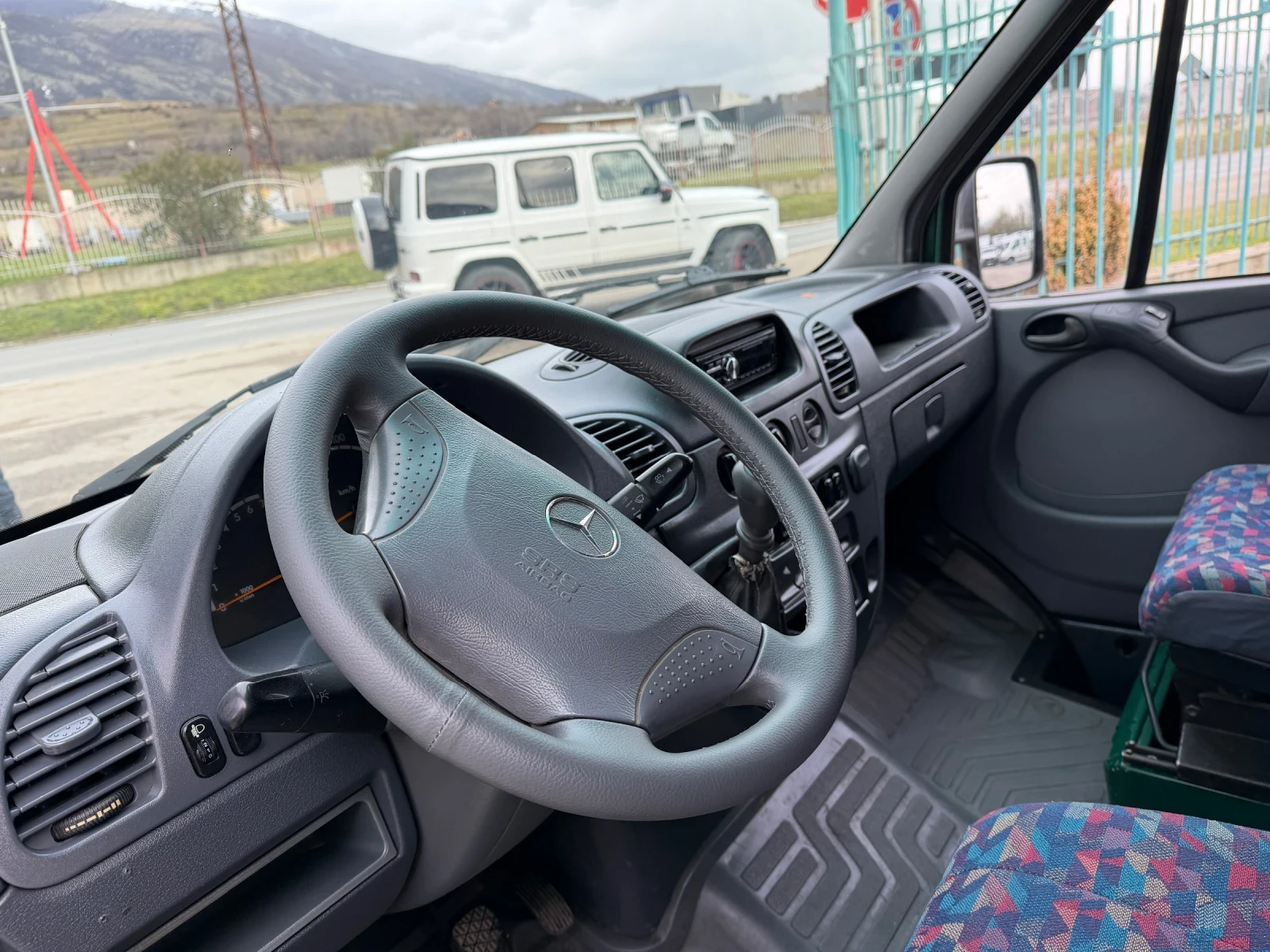 Mercedes-Benz Sprinter 313 2.2CDI* Климатик* 8+ 1 места - изображение 4