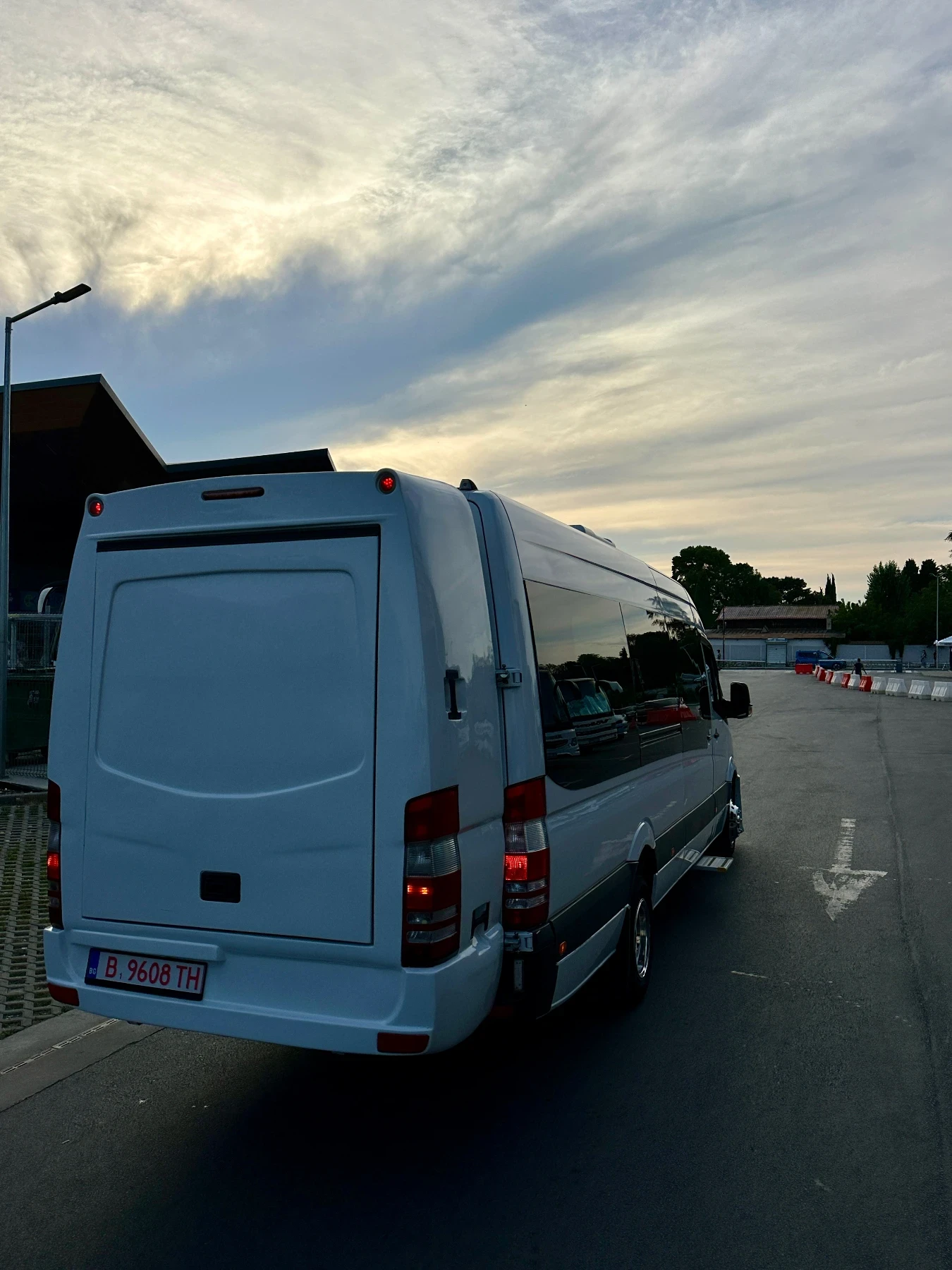 Mercedes-Benz Sprinter 518, снимка 5 - Бусове и автобуси - 55943142