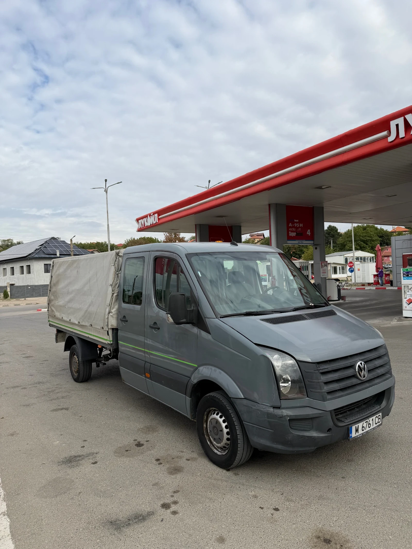 VW Crafter VW Crafter 2.0 TDI, 140 к.с., снимка 3 - Бусове и автобуси - 56262478