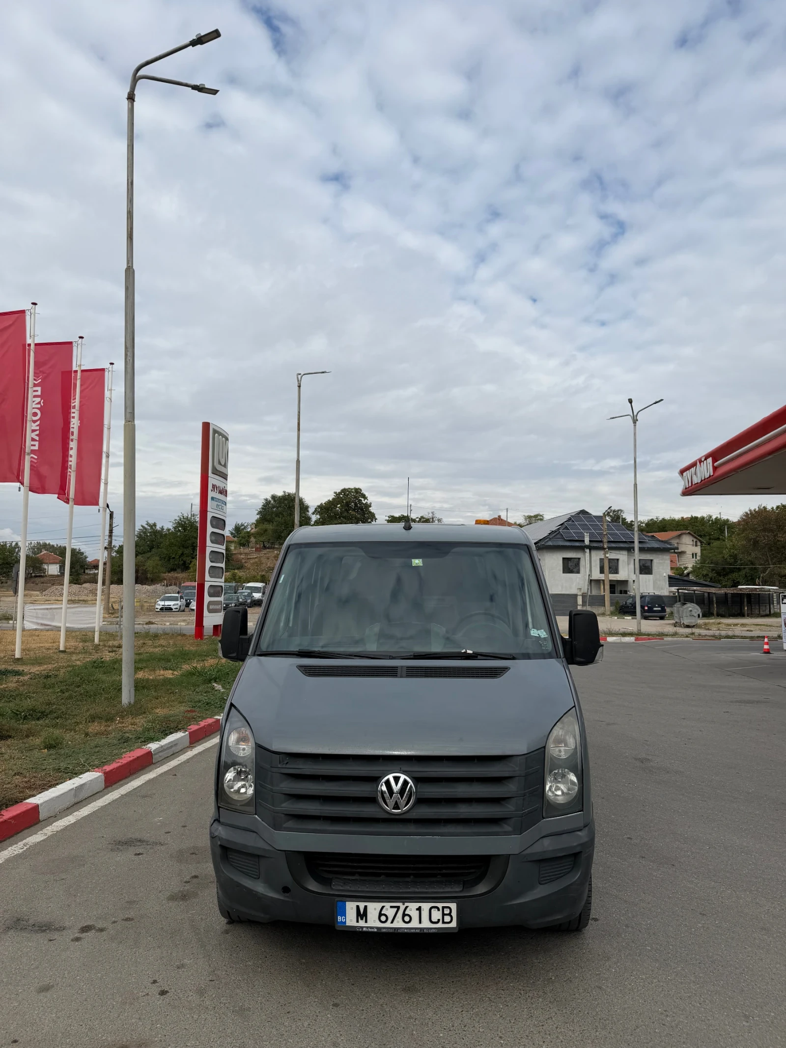 VW Crafter VW Crafter 2.0 TDI, 140 к.с., снимка 2 - Бусове и автобуси - 56262478