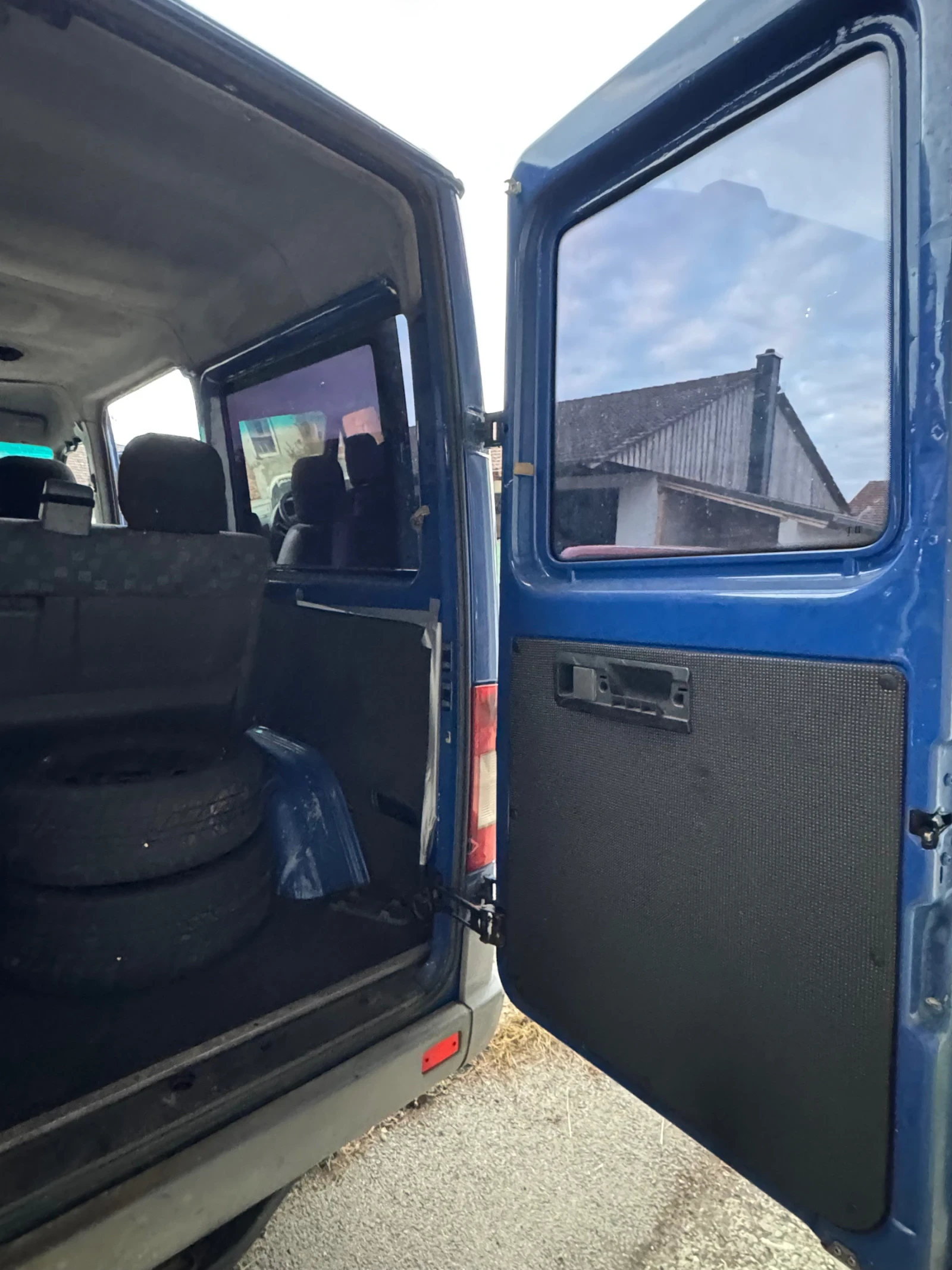 Mercedes-Benz Sprinter 216 8 местен, снимка 13 - Бусове и автобуси - 56559860