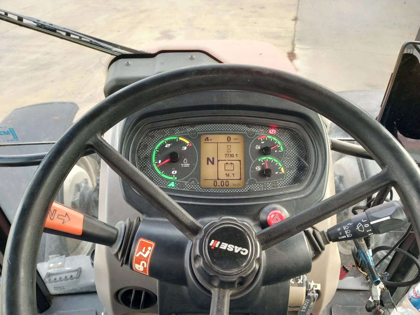 Трактор CASE IH FARMALL 115U - изображение 6