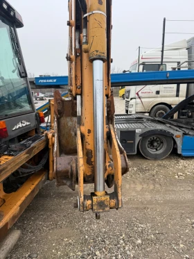 Багер Case, снимка 3