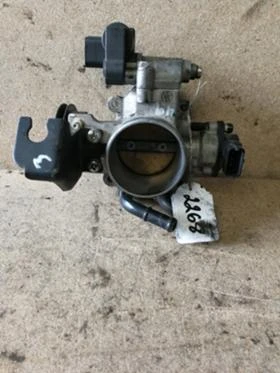 дроселова клапа Kia Hyundai 1.6 i , снимка 1