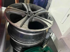 Mercedes-Benz E 300 /DISTRONIC / 360 / BURMESTER / CARFAX , снимка 14
