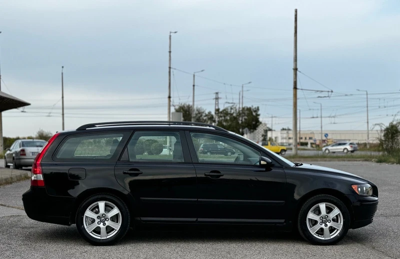 Volvo V50 1.6i~101hp, снимка 4 - Автомобили и джипове - 42462512