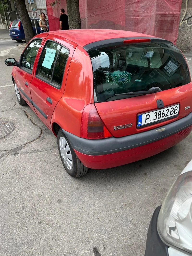 Renault Clio, снимка 4 - Автомобили и джипове - 46866372