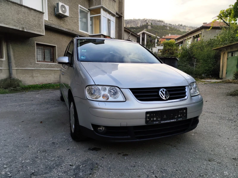 VW Touran I, снимка 3 - Автомобили и джипове - 47529410