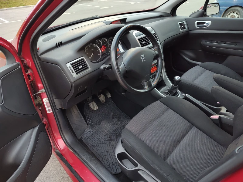 Peugeot 307 1.6Hdi, снимка 8 - Автомобили и джипове - 48074200