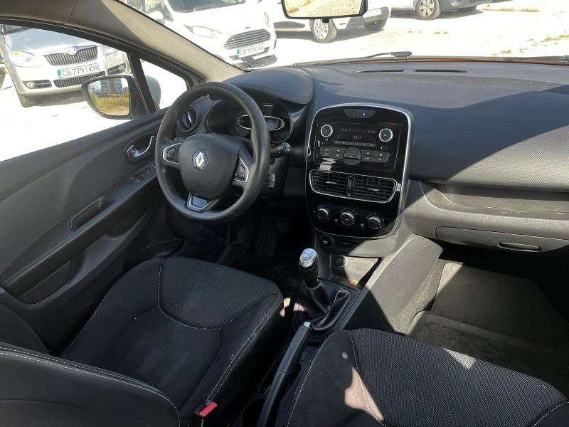 Renault Clio 1.5 dci, снимка 5 - Автомобили и джипове - 48204101