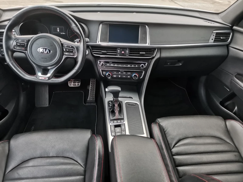 Kia Optima 1.7 GT Line SWISS, снимка 9 - Автомобили и джипове - 49196769