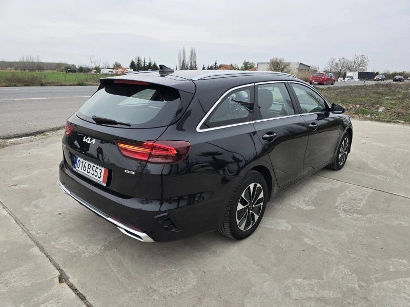 Kia Ceed 1.6 GERMANY PLUG IN HYBRID, снимка 5 - Автомобили и джипове - 50092639