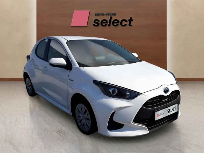 Toyota Yaris 1.5 VVT, снимка 3 - Автомобили и джипове - 51360113