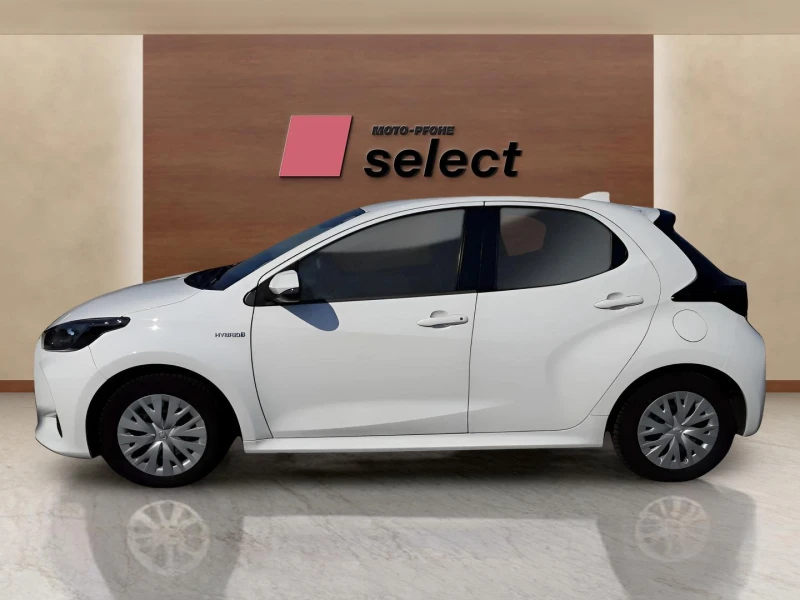 Toyota Yaris 1.5 VVT, снимка 8 - Автомобили и джипове - 51360113