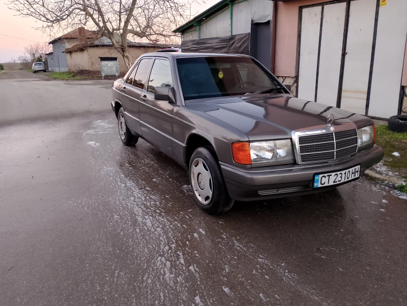 Mercedes-Benz 190, снимка 2 - Автомобили и джипове - 52355022
