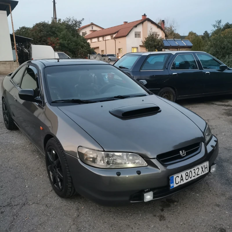 Honda Accord 2.0Т. 210hp, снимка 7 - Автомобили и джипове - 52976608