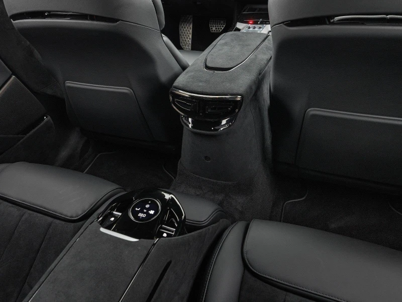 Ferrari Purosangue V12/ CERAMIC/ CARBON/ 360/ MATRIX/, снимка 17 - Автомобили и джипове - 52233140