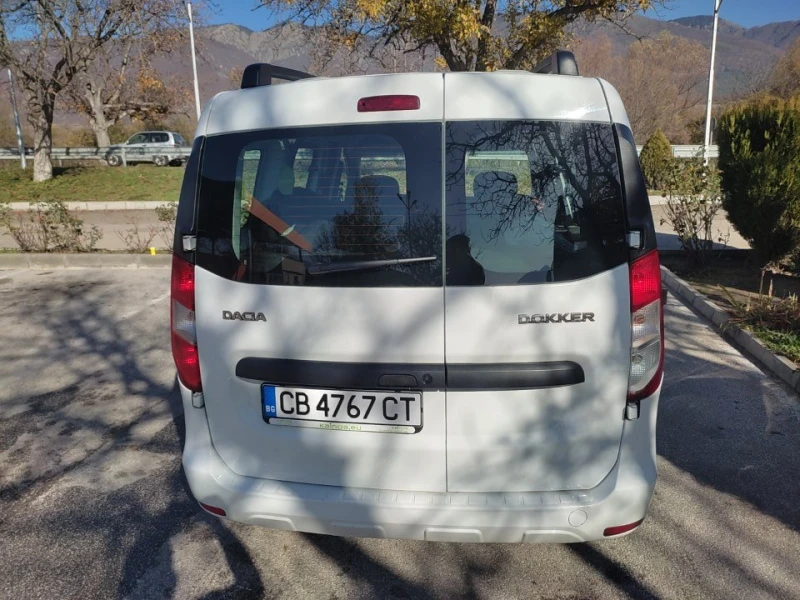 Dacia Dokker, снимка 4 - Автомобили и джипове - 52537292