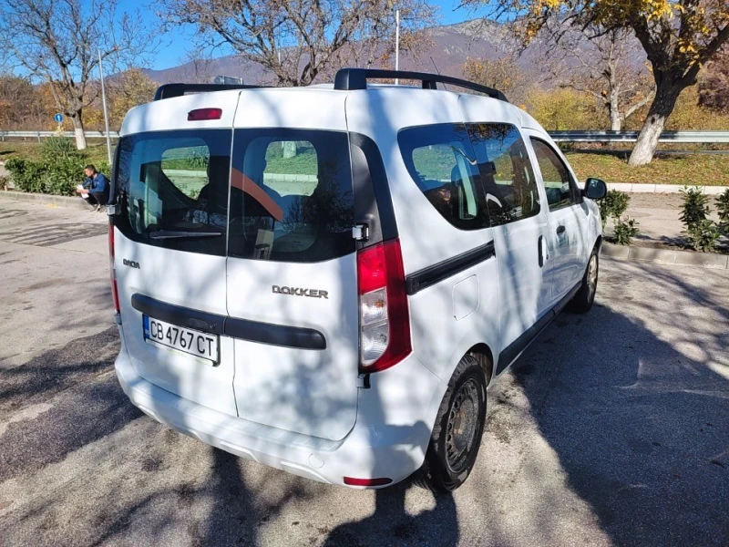 Dacia Dokker, снимка 6 - Автомобили и джипове - 52537292