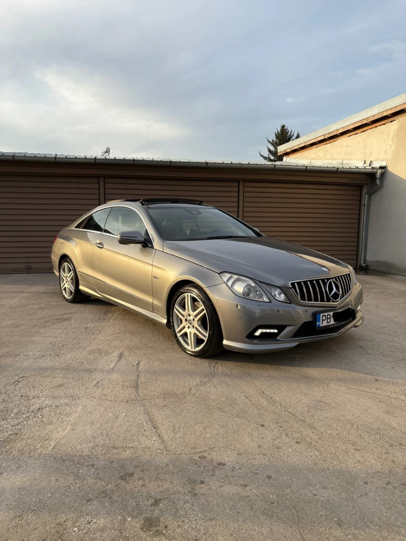 Mercedes-Benz E 350 AMG PACK* DESIGNO* ПАНОРАМА, снимка 2 - Автомобили и джипове - 52653378