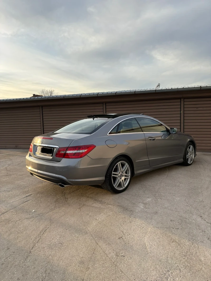 Mercedes-Benz E 350 AMG PACK* DESIGNO* ПАНОРАМА, снимка 3 - Автомобили и джипове - 52653378