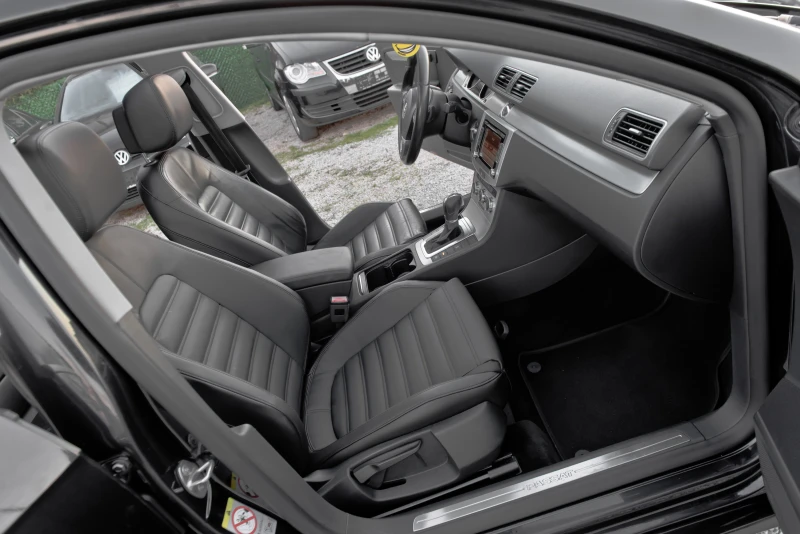 VW Passat 2.0tdi Full 140ks, снимка 11 - Автомобили и джипове - 52909092