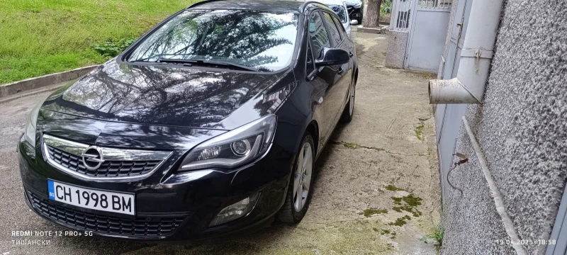 Opel Astra 1.7CDTI, снимка 2 - Автомобили и джипове - 53114101