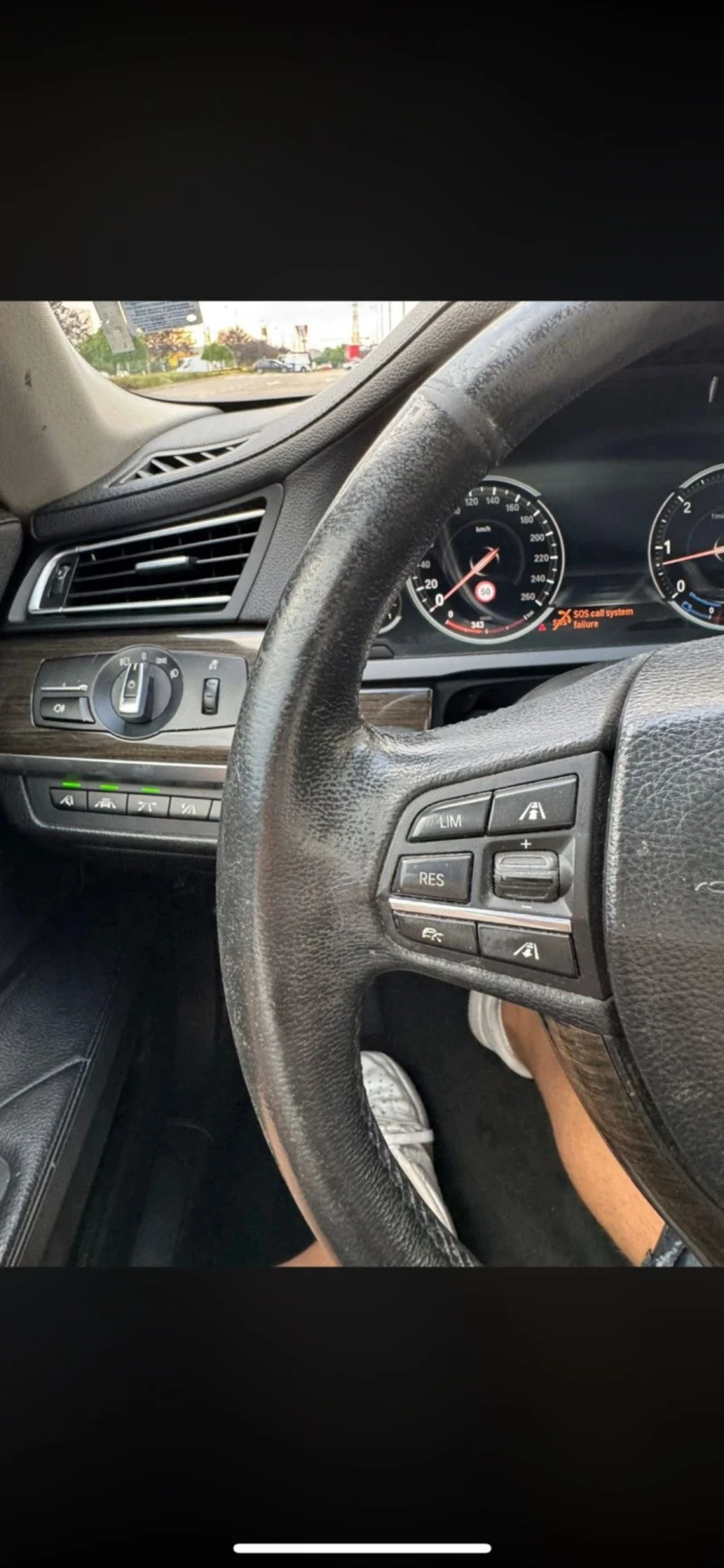 BMW 740 ПЕРФЕКТНА , снимка 16 - Автомобили и джипове - 53135347