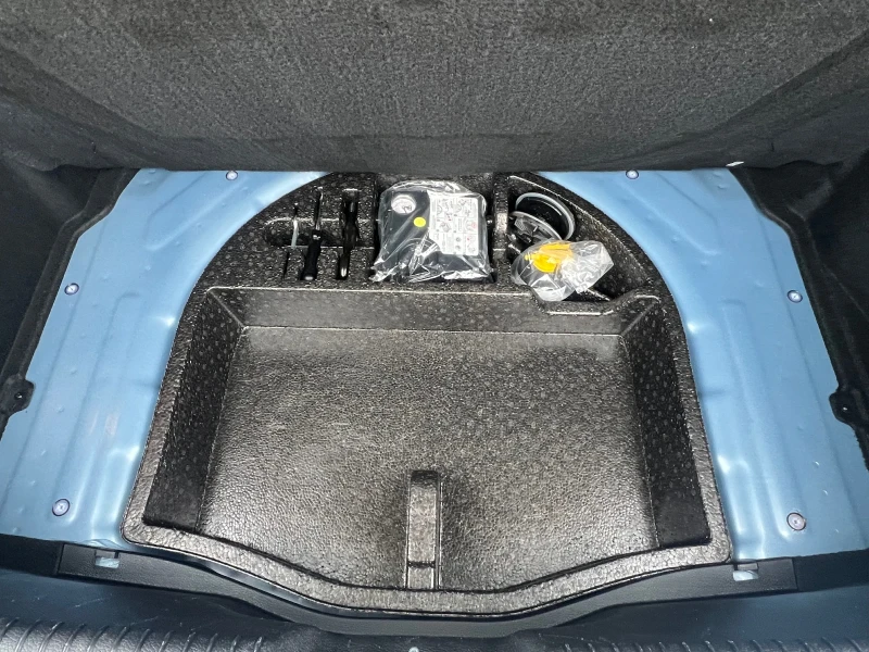 Hyundai I30 1.4i, снимка 16 - Автомобили и джипове - 53143249