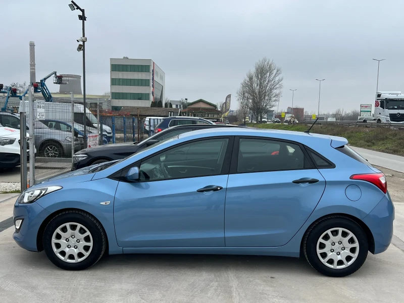 Hyundai I30 1.4i, снимка 7 - Автомобили и джипове - 53143249