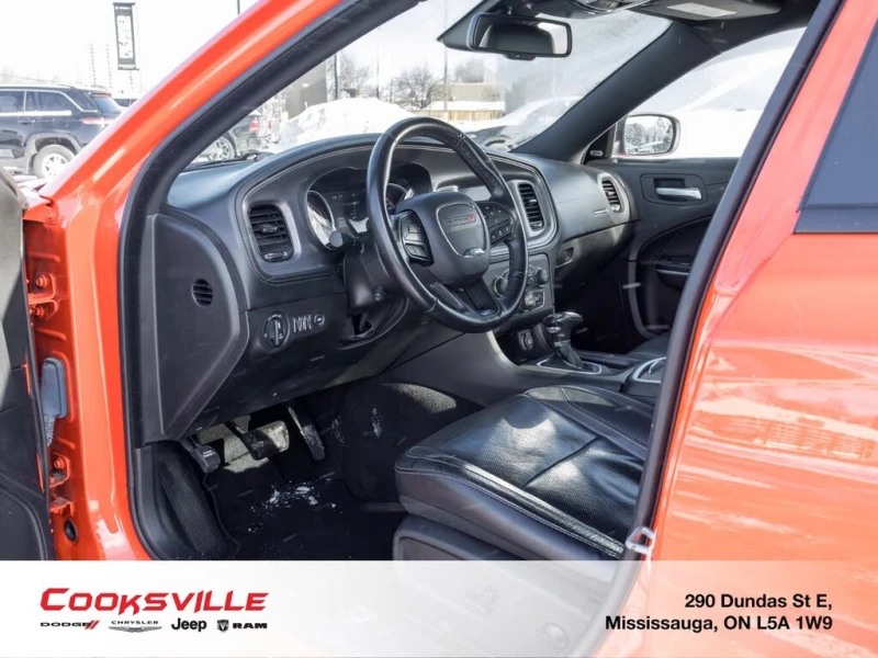 Dodge Charger SXT* AWD* АвтоКредит* (ЦЕНА ДО БГ), снимка 7 - Автомобили и джипове - 53384727