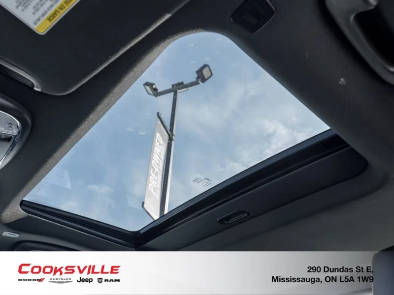 Dodge Charger SXT* AWD* АвтоКредит* (ЦЕНА ДО БГ), снимка 15 - Автомобили и джипове - 53384727