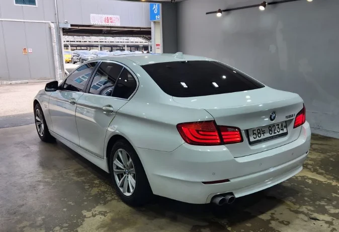BMW 528  - изображение 4