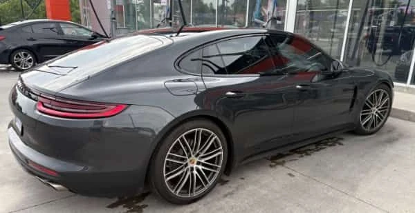 Porsche Panamera * 4S * ДИСТРОНИК* ОБДУХВАНЕ* БЕЗ ЗАБЕЛЕЖКА*  , снимка 8 - Автомобили и джипове - 55257921