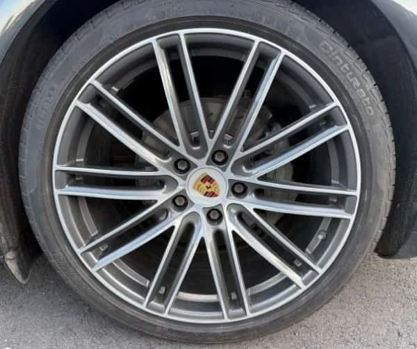 Porsche Panamera * 4S * ДИСТРОНИК* ОБДУХВАНЕ* БЕЗ ЗАБЕЛЕЖКА*  , снимка 13 - Автомобили и джипове - 55257921