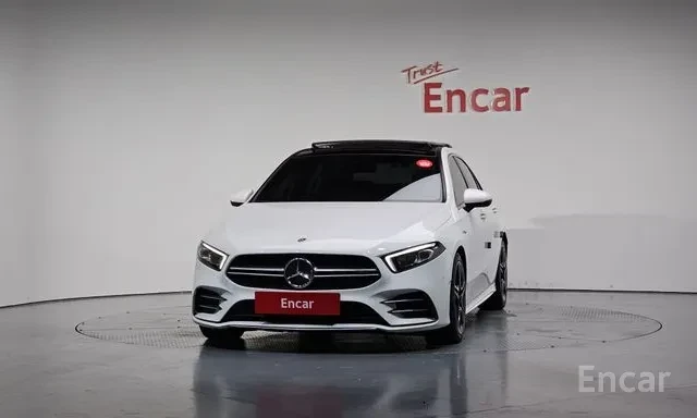 Mercedes-Benz A 35 4Matic | Sedan | Camera | LED | Шибидах | , снимка 2 - Автомобили и джипове - 55640832