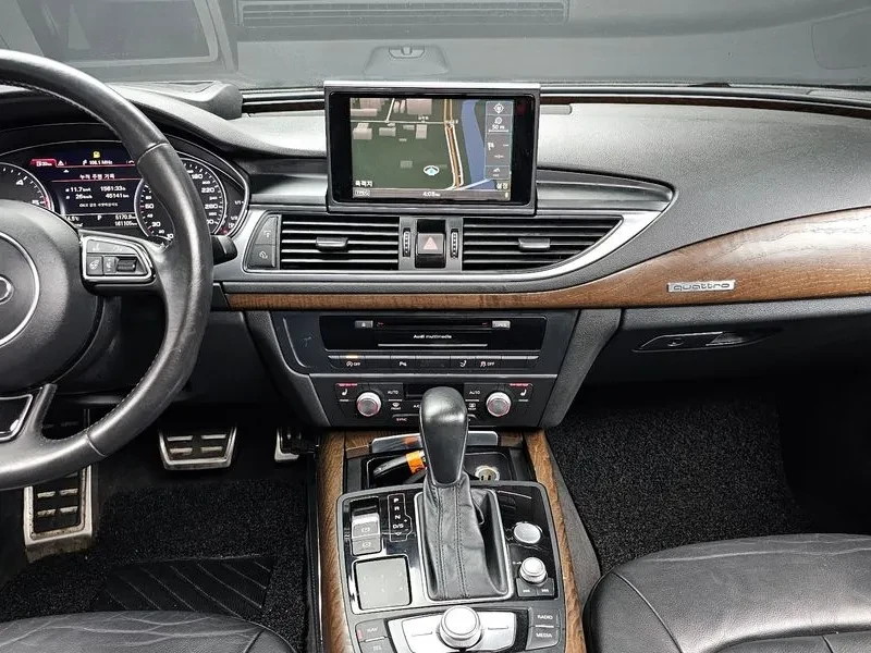 Audi A7 3.0 TDI Quattro - САМО 30% АВАНС, снимка 13 - Автомобили и джипове - 55664822