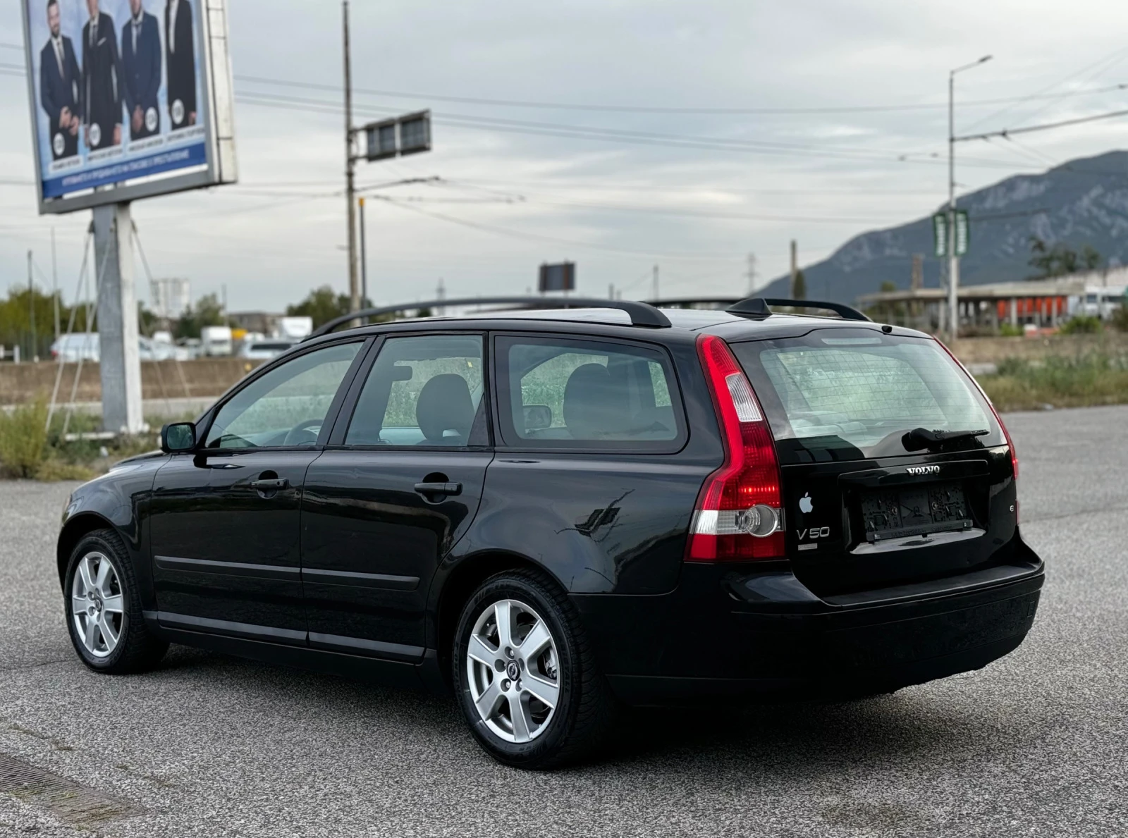 Volvo V50 1.6i~101hp - изображение 7