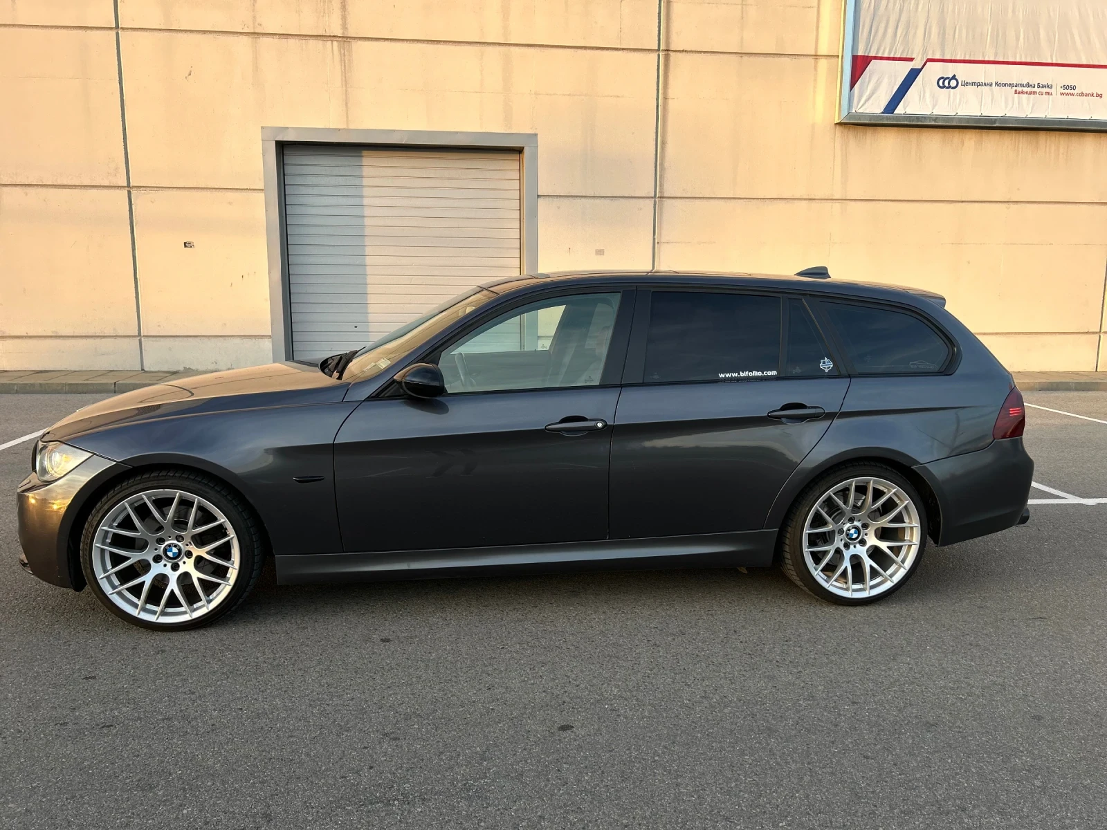 BMW 330 Нави, кожа, панорама, m pack,  - изображение 4