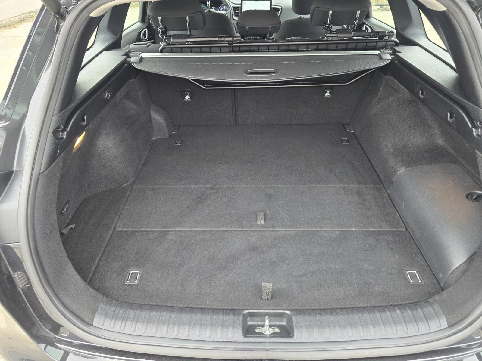 Kia Ceed 1.6 GERMANY PLUG IN HYBRID | Mobile.bg   12