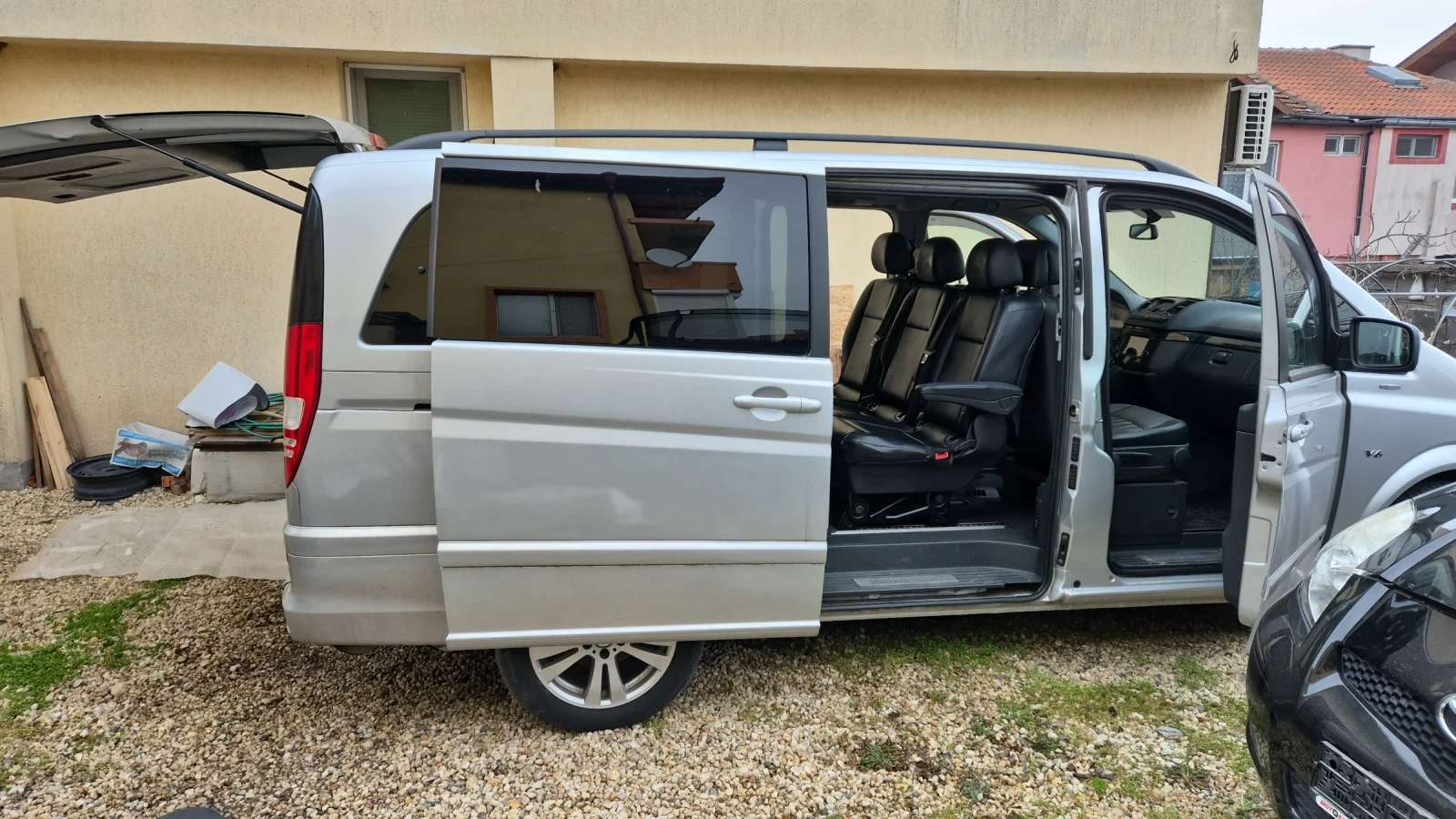 Mercedes-Benz Viano  - изображение 4