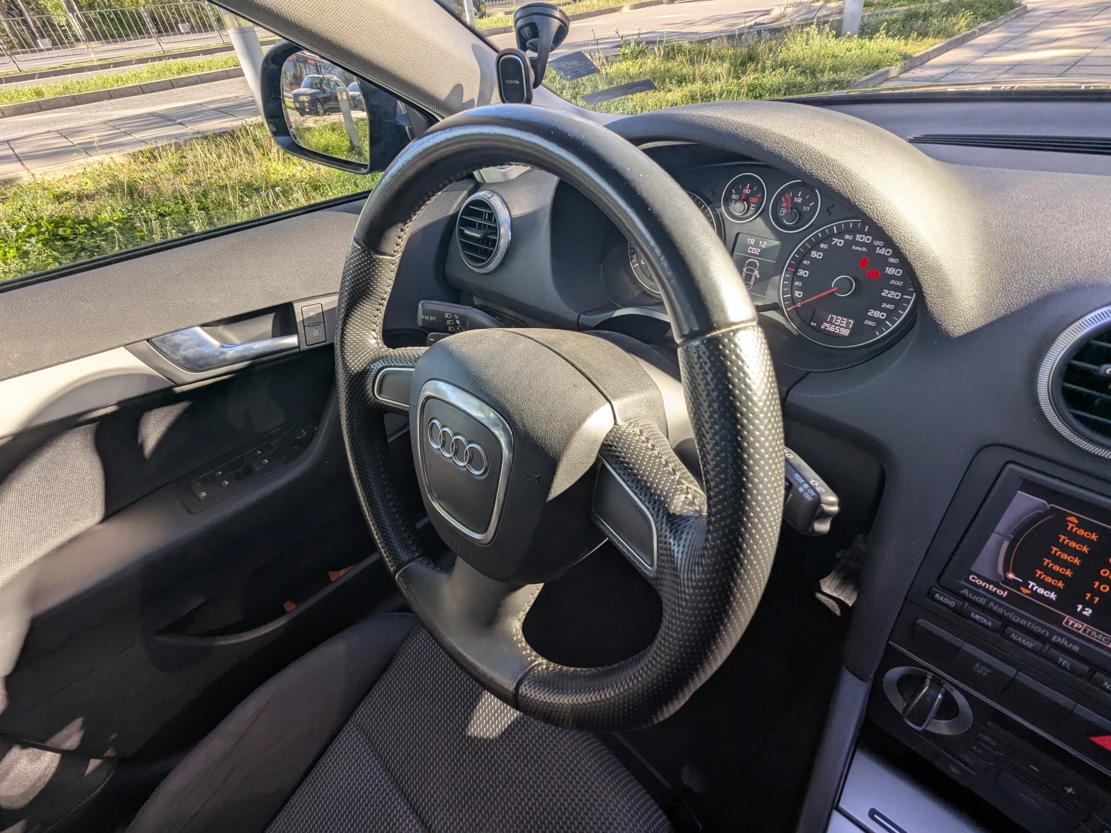 Audi A3 2.0TSI quattro DSG - изображение 7
