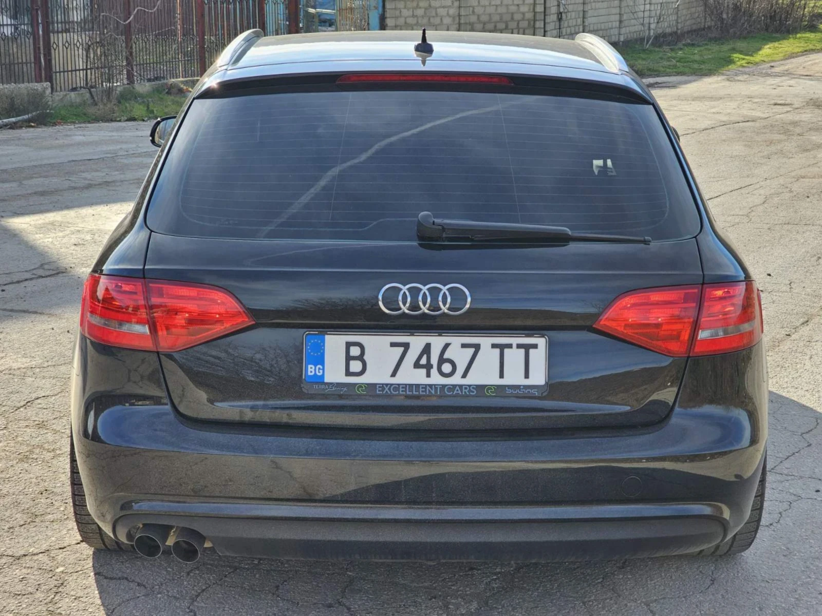 Audi A4 2.0TDI - изображение 4