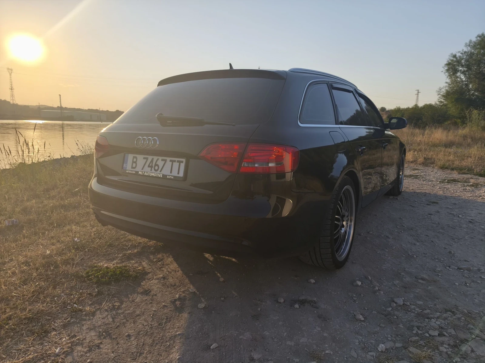 Audi A4 2.0TDI - изображение 6