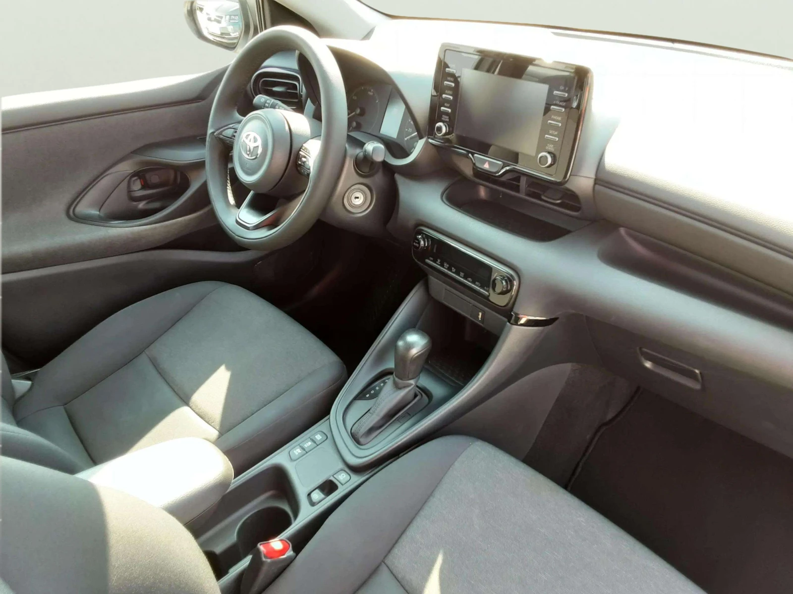 Toyota Yaris 1.5 VVT | Mobile.bg   11