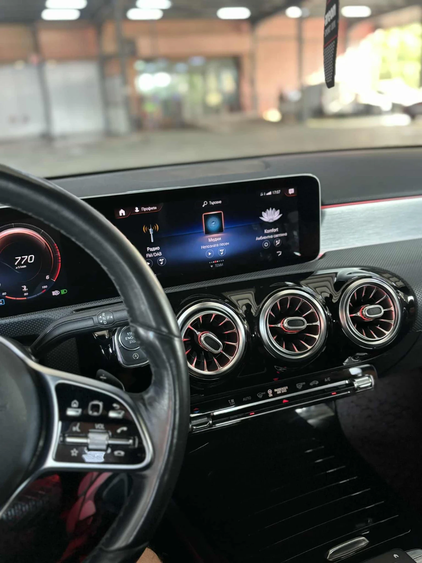 Mercedes-Benz A 220  - изображение 8