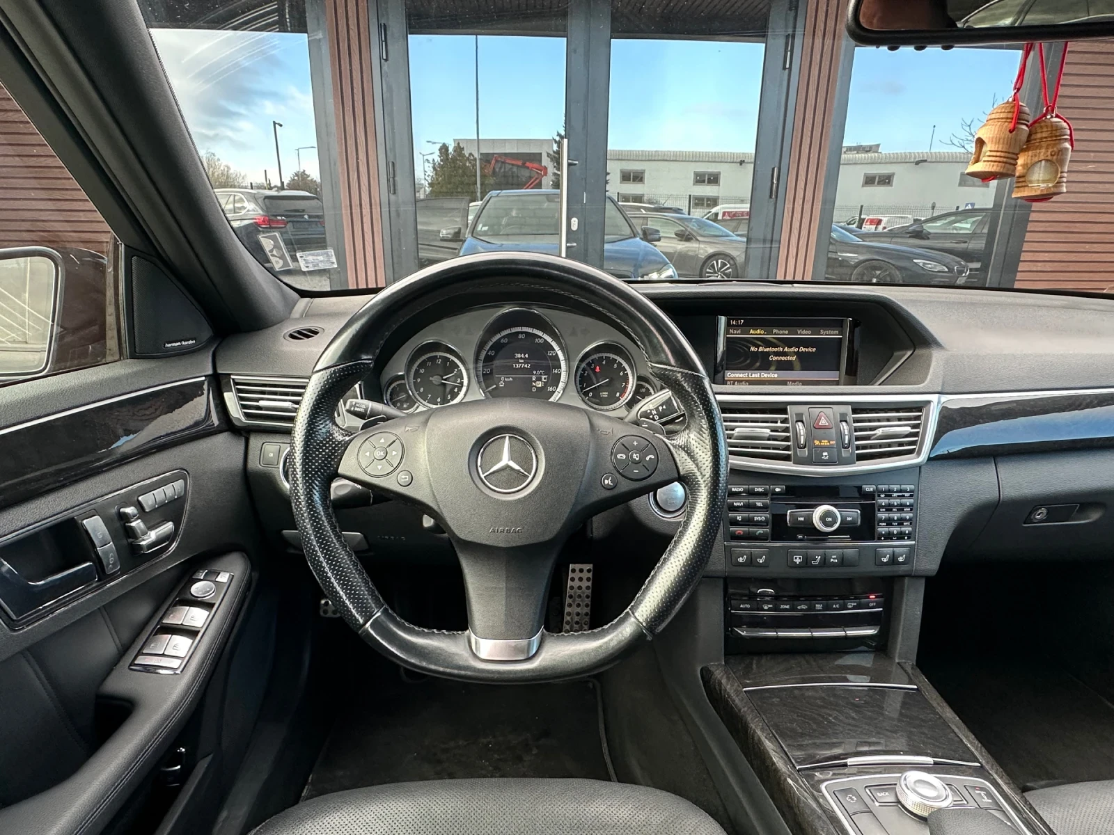 Mercedes-Benz E 500 AMG/388/./KeyLess/Pano./HarmanKardon/ | Mobile.bg   11